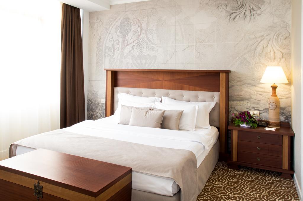 Arena Di Serdica Hotel Софія Екстер'єр фото
