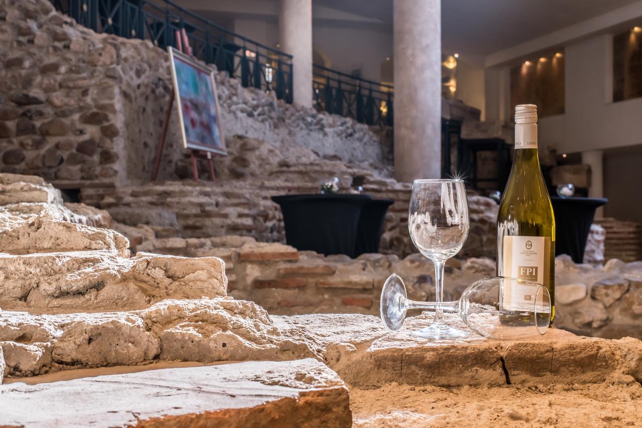 Arena Di Serdica Hotel Софія Екстер'єр фото